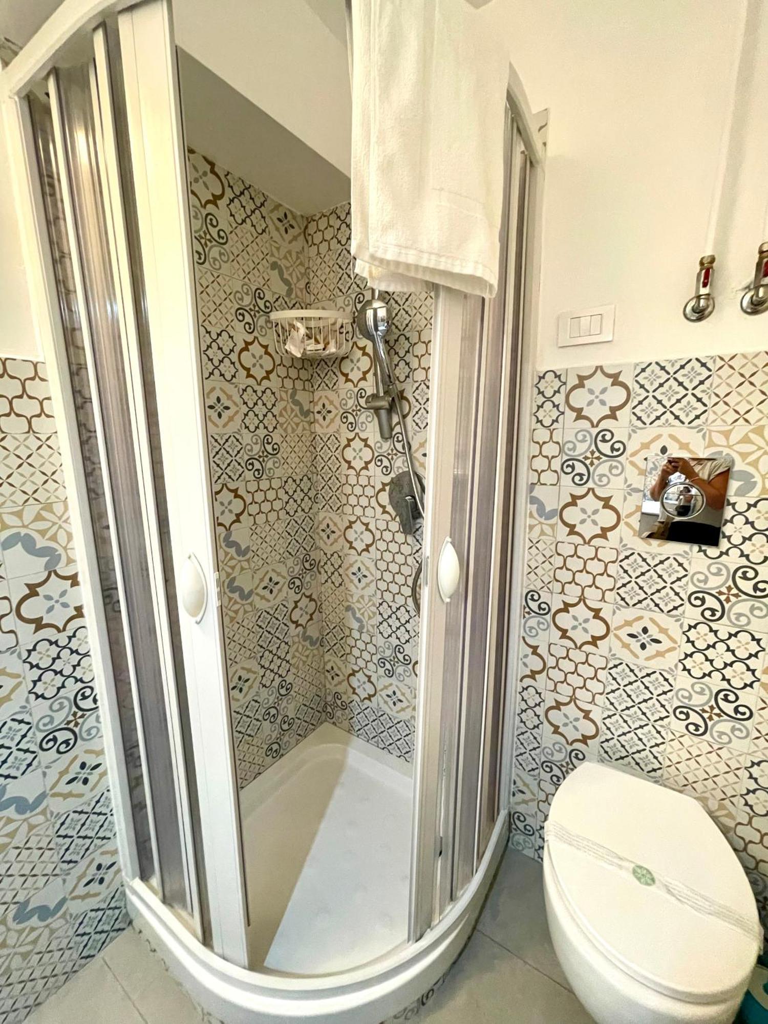 Casa Giniusa Central Studio Catania Bagian luar foto