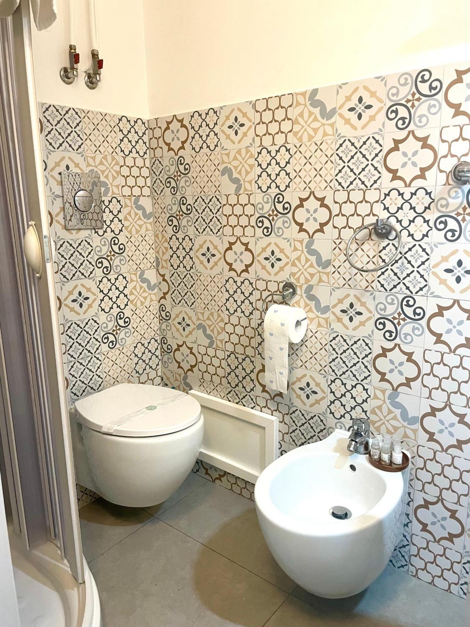 Casa Giniusa Central Studio Catania Bagian luar foto